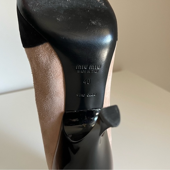 Miu Miu Two-Tone Colourblock Ombré Suede Sculpted Patent Leather Pumps - Picture 10 of 15